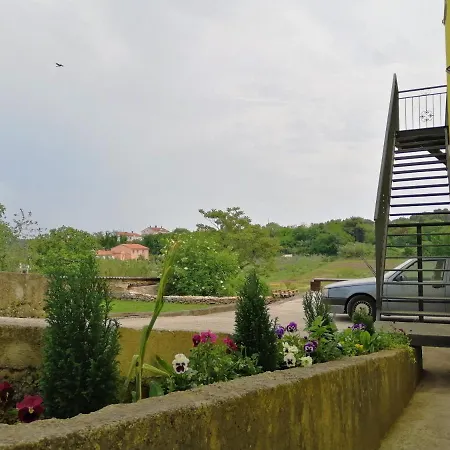 Oasis L&d Apartman
