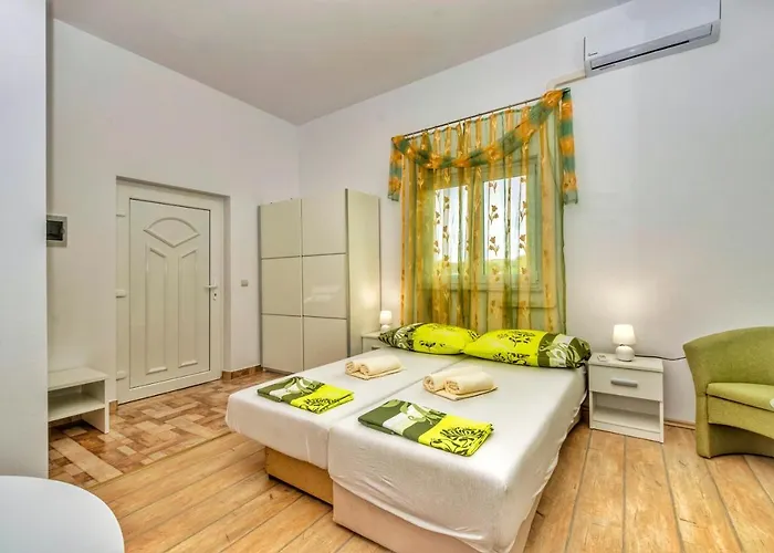 Oasis L&d * פולה