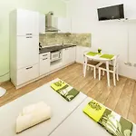 Oasis L&d Apartment